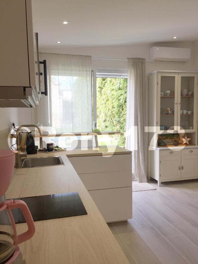Studio Proche Mer Et Ville Toulon 2 Pers Exterior photo